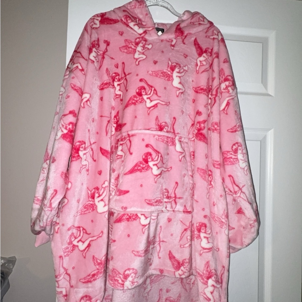 Cozy Pink Hooded Women's Robe with Angel Design